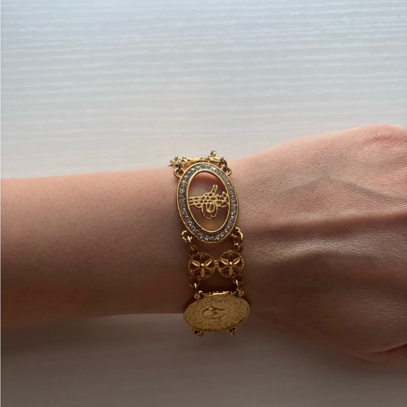 Jewelry - Gold Coin Link Bracelet with Oval Crystal Medallion - Women Jewelry